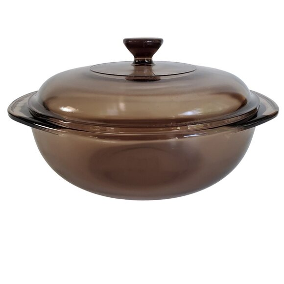 Vintage Pyrex Amber Glass Casserole Dish With Lid - Microwave & Oven Safe 1.5 Qt - Picture 1 of 11